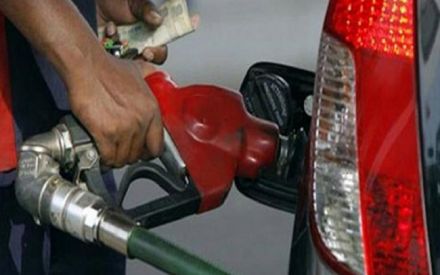 Image result for Petrol and diesel prices continued with the upward trend in <a class='inner-topic-link' href='/search/topic?searchType=search&searchTerm=DELHI' target='_blank' title='click here to read more about DELHI'>delhi</a>